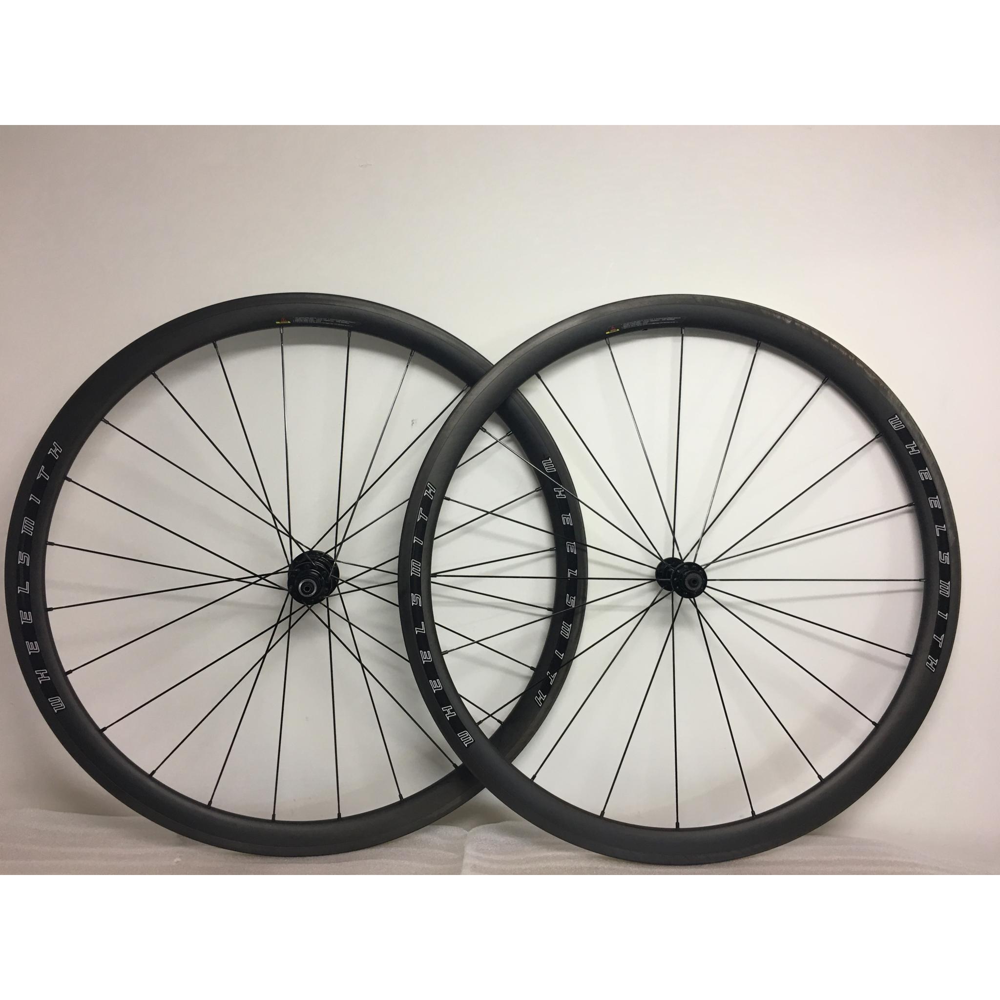 Aero Carbon Road & Disc